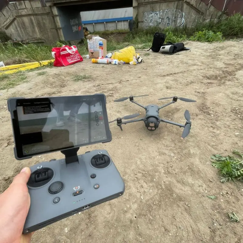 FPV drone met controller